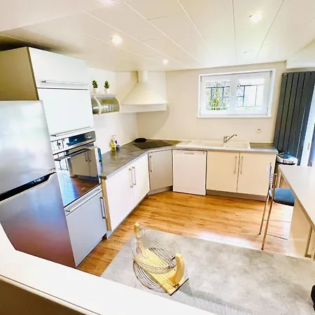 بيت للعطل House In The Quiet Center !